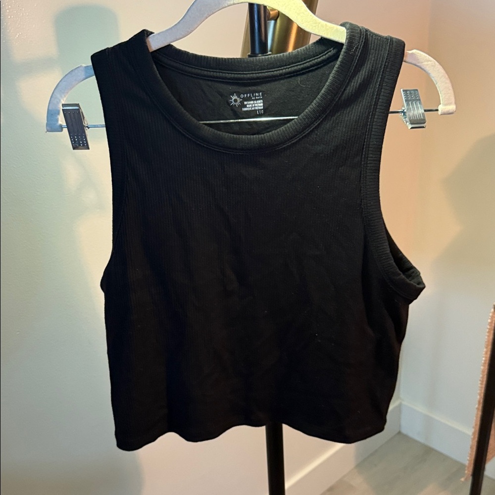 Aerie modal black lined tank LG